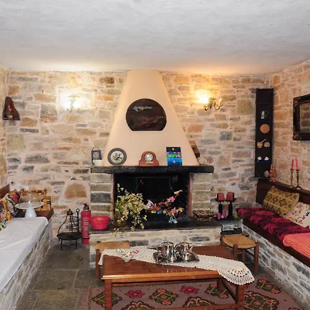 Archontiko Parisis Gasthuis