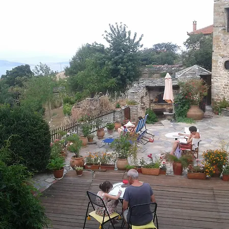 Gasthuis Archontiko Parisis