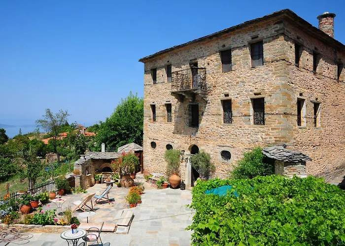 Archontiko Parisis 4*