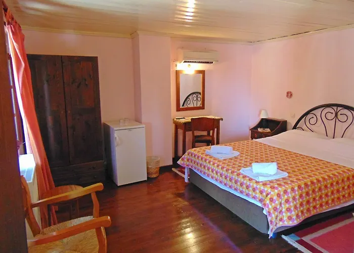 Guest house Archontiko Parisis