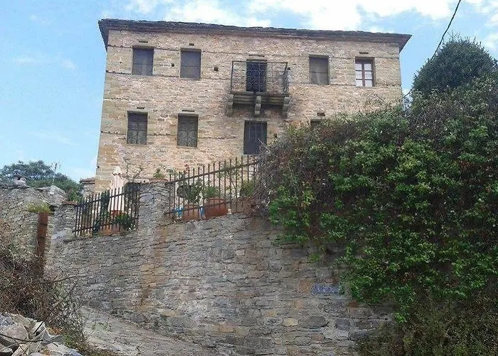 Guest house Archontiko Parisis