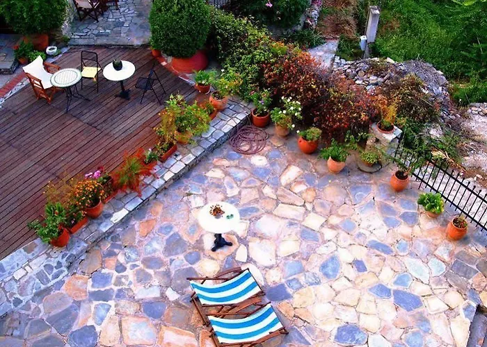 Archontiko Parisis 4* Lafkos